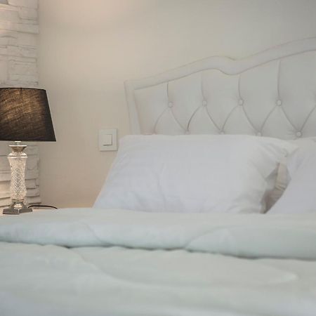 Suites Minetos Vlachata Phòng bức ảnh